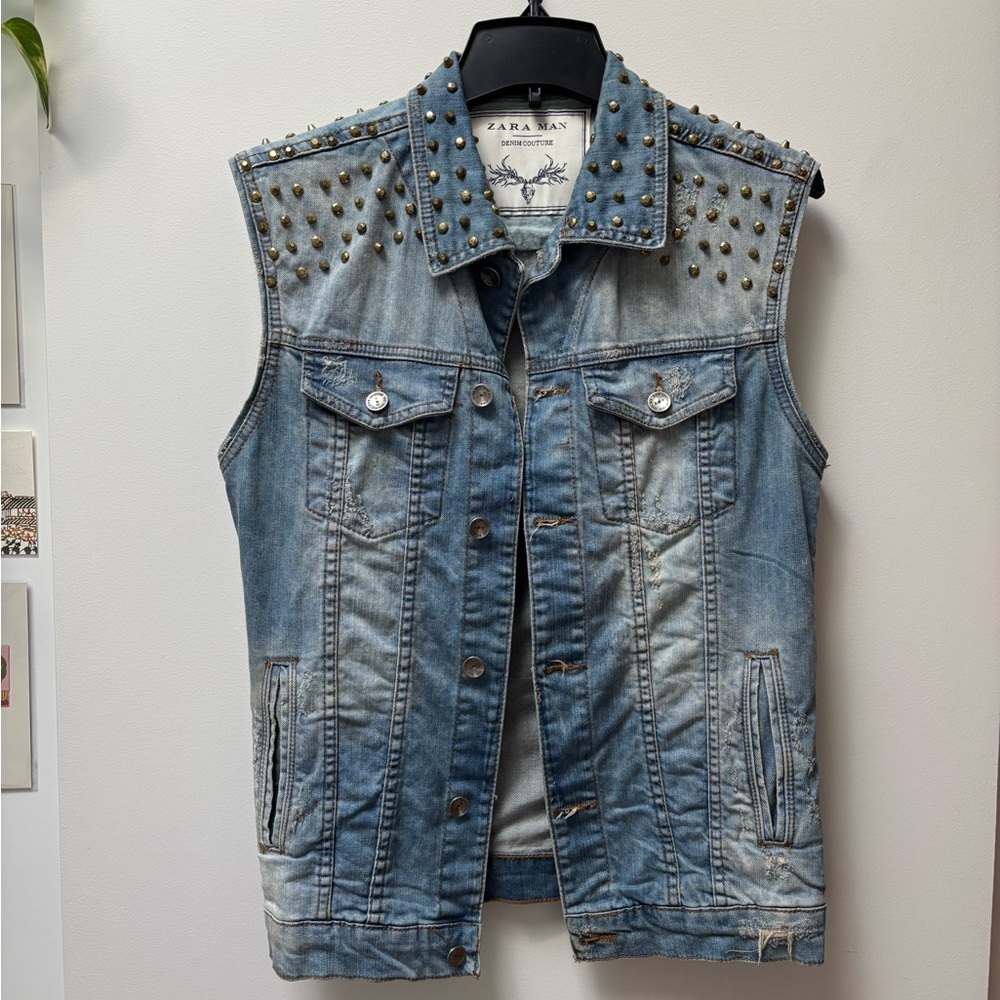 Zara Man Light Blue Denim Studded Vest